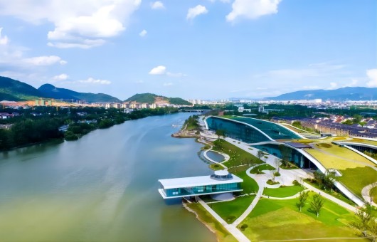 全场景+全力以赴=5001拉斯维加斯___？